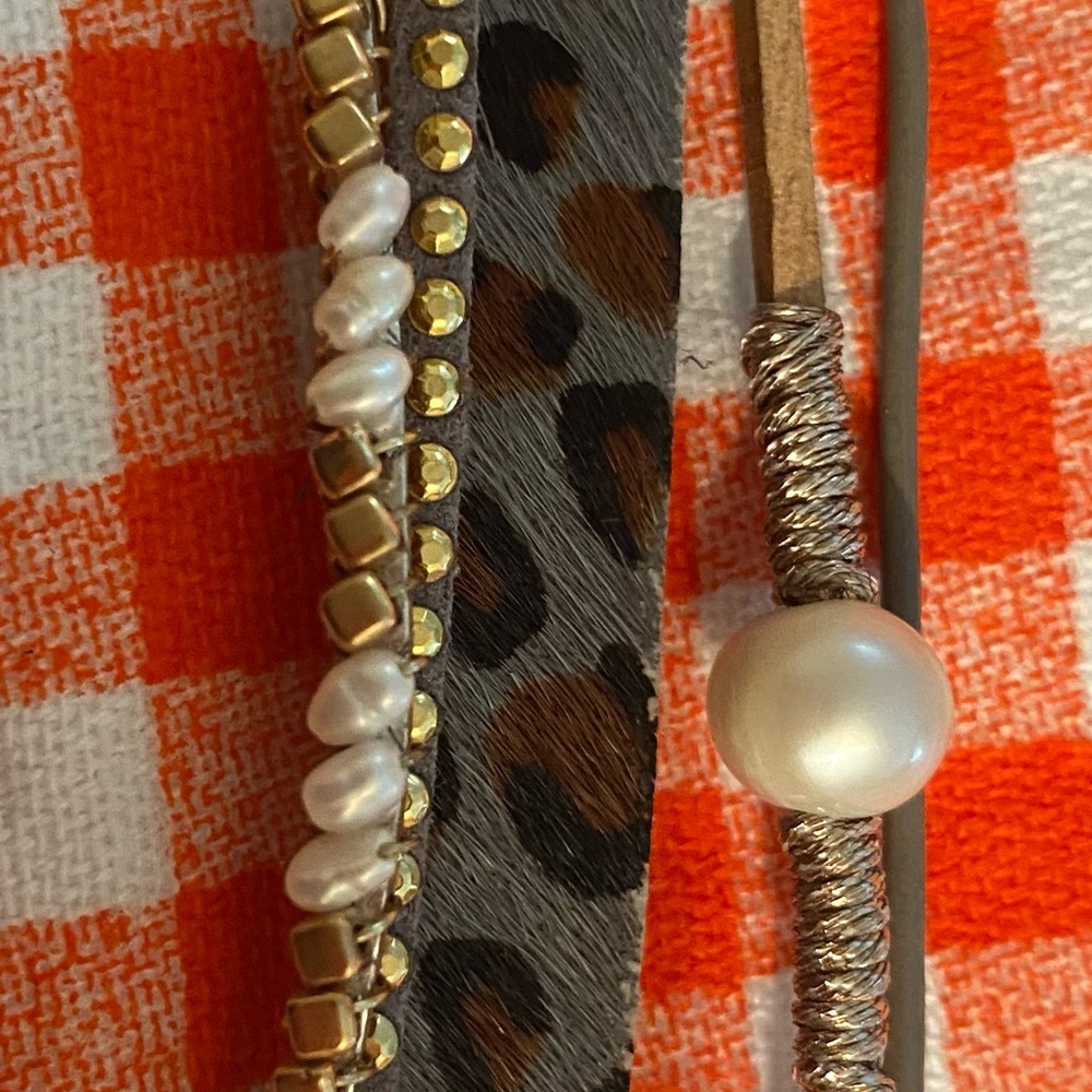A beautiful bracelet what they magnetic clasp